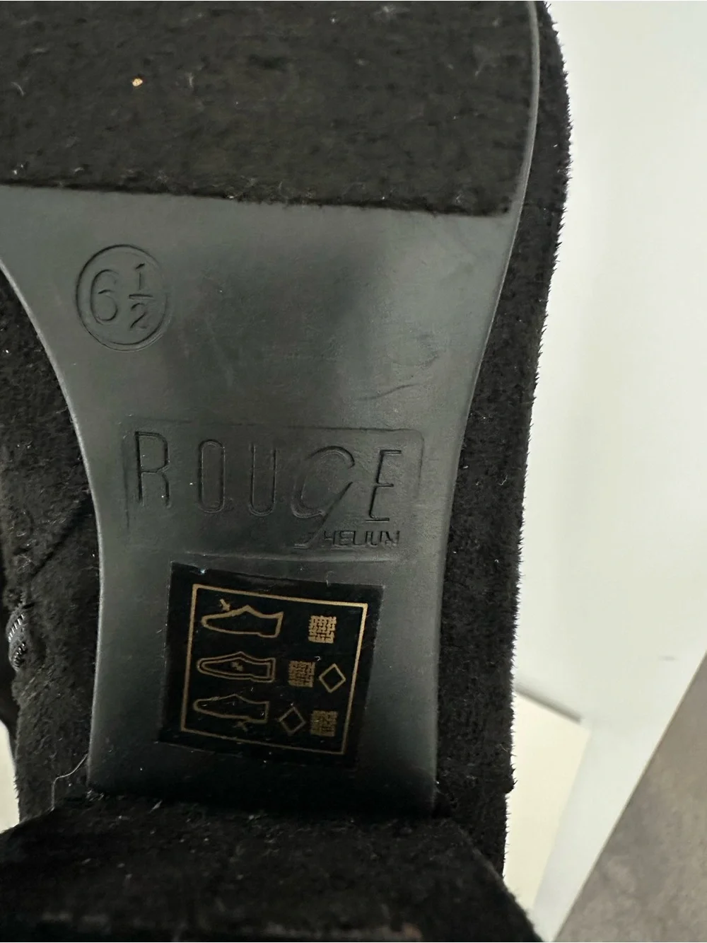 Rouge Helium Black Over-the-Knee Suede Boots Sz 6.5 like new